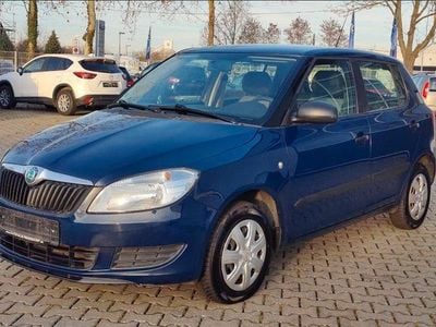 Second-hand Skoda Fabia Special 60 CP (44 kW) 2011 Albastru Hatchback