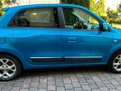 Gebraucht Renault Twingo Luxe 90 PS (66 kW) 2014 Blau Kleinwagen