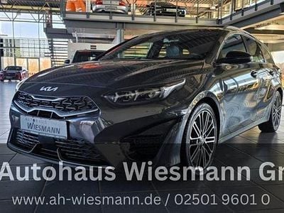 Grau Gebraucht 2022 Kia Ceed Sportswagon GT-Line Kombi | 22.990 € (Teuer)