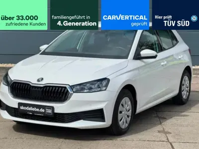 Gebraucht Skoda Fabia Ambition 80 PS (58 kW) 2023 Candyweiss Kleinwagen