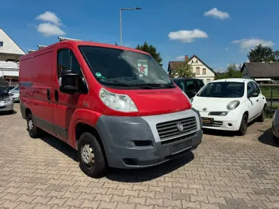 Gebraucht Fiat Ducato 101 PS (74 kW) 2010 Rot Van