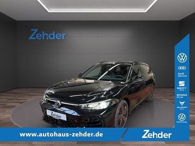 Gebraucht VW Passat R-line 265 PS (194 kW) 2024 Grenadillschwarz metallic Kombi