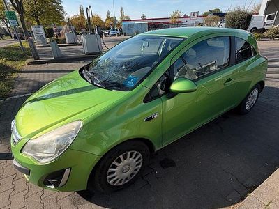 Gebraucht Opel Corsa 70 PS (51 kW) 2012 Grün Kleinwagen