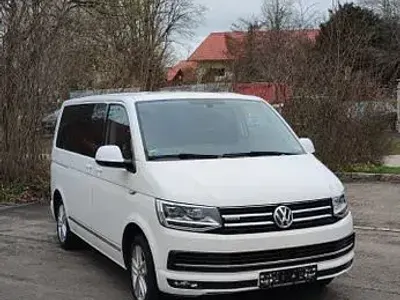Gebraucht VW Multivan Highline 204 PS (150 kW) 2016 Weiß Van / Kleinbus