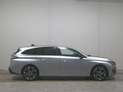 Gebraucht Peugeot 308 Allure 131 PS (96 kW) 2023 Grau