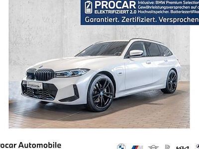 Gebraucht BMW 330e M Sport 292 PS (214 kW) 2023 Weiß Kombi