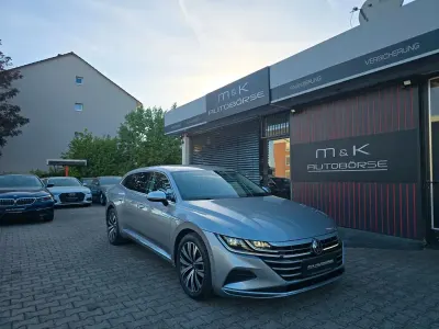 Usata VW Arteon Elegance 200 CV (147 kW) 2022 Argento Berlina