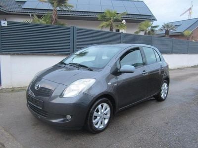 Gebraucht Toyota Yaris 90 PS (66 kW) 2008 Grau Limousine