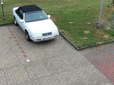 Usata Chrysler Le Baron 148 CV (108 kW) 1991 Bianco Cabrio
