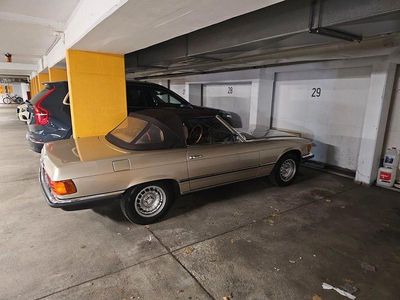 Gebraucht Mercedes SL280 177 PS (130 kW) 1977 Gold Cabrio
