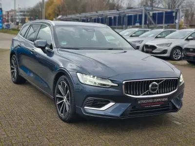 Brugt Volvo V60 455 HK (334 kW) 2022 Blå Stationcar