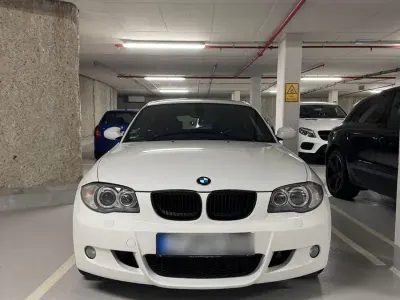 Gebraucht BMW 116 M Sport 122 PS (89 kW) 2009 Weiß Kleinwagen