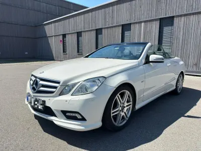 Gebraucht Mercedes E350 AMG line 231 PS (169 kW) 2010 Calcitweiss/zirrusweiss Cabrio