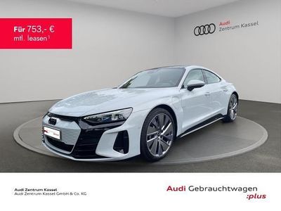 Grau (suzukagrau metallic) Gebraucht 2022 Audi e-tron GT quattro Ambiente Limousine | 48.491 € (Teuer)