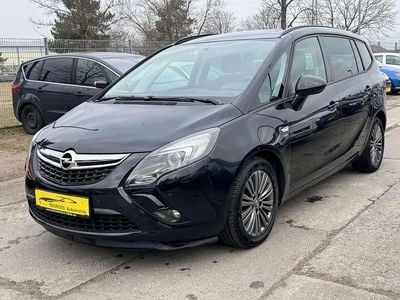 Schwarz Gebraucht 2013 Opel Zafira Tourer Active Van / Kleinbus | 6.990 € (Guter Preis)