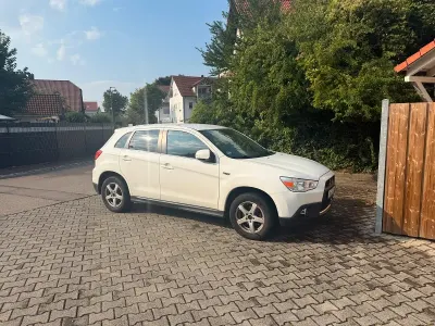 Gebraucht Mitsubishi ASX 150 PS (110 kW) 2011 Weiß SUV