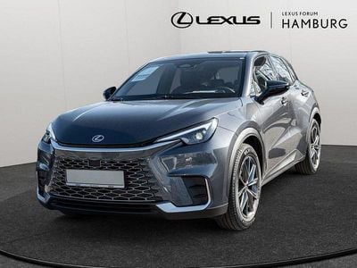 Neu Lexus LBX 136 PS (100 kW) 2026 Grau SUV