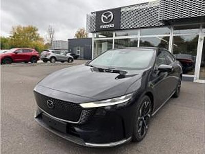 Neu Mazda 6e Takumi-Line 189 kW (258 PS) 2025 Schwarz (jet balck) Limousine