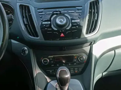 Używany Ford C-MAX 140 KM (102 kW) 2015 Niebieski Minivan