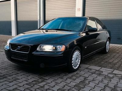 Schwarz Gebraucht 2006 Volvo S60 Limousine | 2.900 € (Fairer Preis)