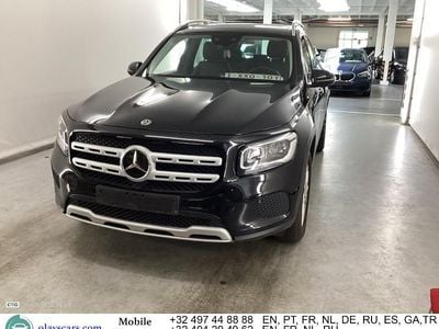Mercedes GLB180