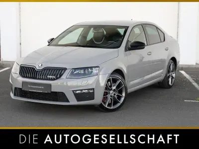 Używany Skoda Octavia RS 220 KM (161 kW) 2013 Szary Sedan/Limuzyna