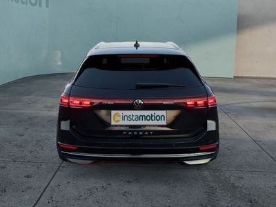 Gebraucht VW Passat Pro 150 PS (110 kW) 2024 Schwarz Kombi