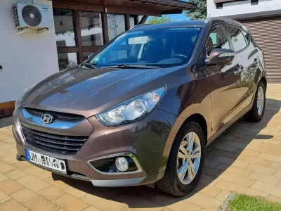 Gebraucht Hyundai ix35 Style 116 PS (85 kW) 2013 Braun SUV