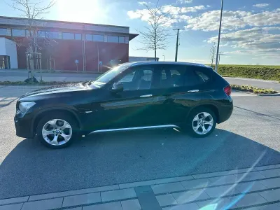 Gebraucht BMW X1 184 PS (135 kW) 2012 Schwarz SUV