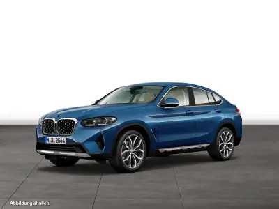 Gebraucht BMW X4 Sport Line 190 PS (139 kW) 2025 Blau SUV