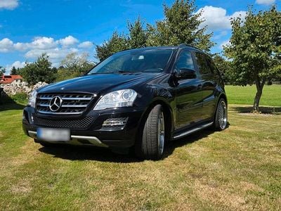 Usata Mercedes ML350 231 CV (169 kW) 2010 Nero SUV