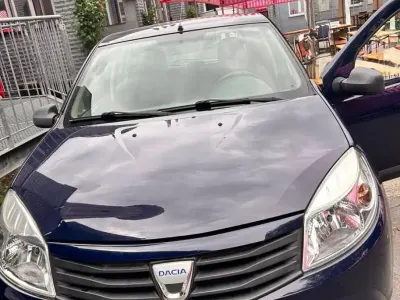 Gebraucht Dacia Sandero 75 PS (55 kW) 2010 Blau Kleinwagen