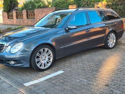 Mercedes E280