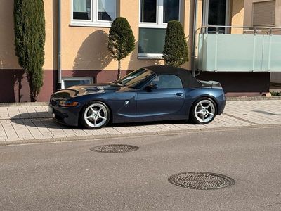 Gebraucht BMW Z4 192 PS (141 kW) 2004 Blau Cabrio