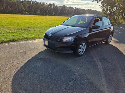 Gebraucht Skoda Fabia Active 60 PS (44 kW) 2018 Schwarz Kleinwagen
