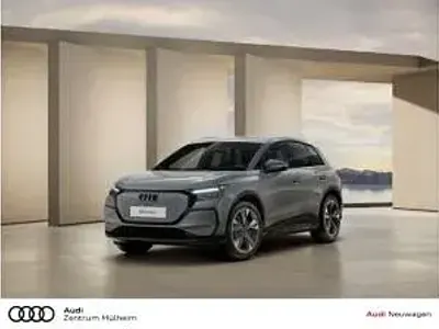Neu Audi Q4 e-tron 150 kW (204 PS) 2026 Grau (kieselgrau) SUV