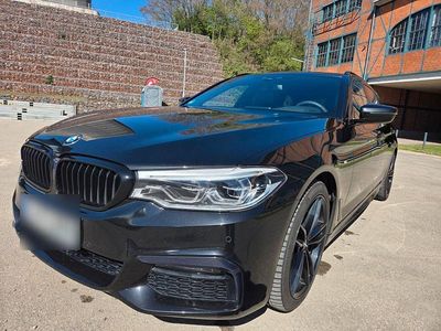 Gebraucht BMW 520 M Sport 190 PS (139 kW) 2019 Schwarz Kombi