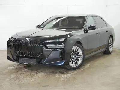 Gebraucht BMW i7 M Sport 400 kW (544 PS) 2025 Schwarz Limousine
