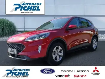 Używany Ford Kuga Cool & Connect 150 KM (110 kW) 2021 Czerwony SUV