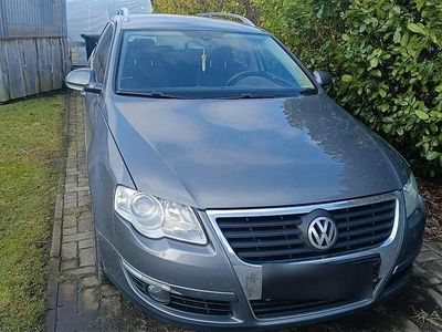 Gebraucht VW Passat 150 PS (110 kW) 2006 Grau Kombi