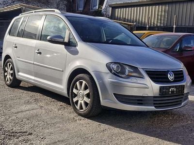 Gebraucht VW Touran Freestyle 140 PS (102 kW) 2010 Reflexsilber metallic Van / Kleinbus