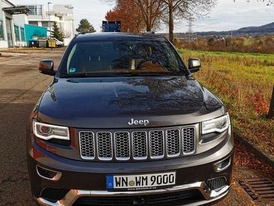 Grau Gebraucht 2016 Jeep Grand Cherokee Summit SUV | 23.600 € (Guter Preis)