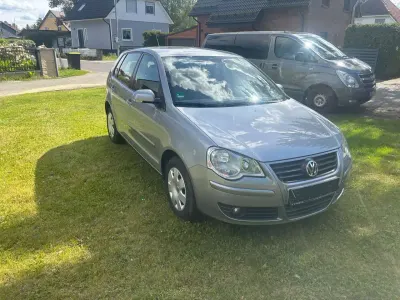Gebraucht VW Polo 75 PS (55 kW) 2005 Silber Kleinwagen