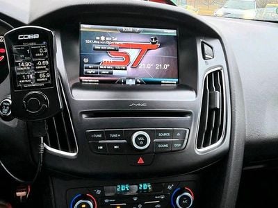 Usata Ford Focus ST 250 CV (183 kW) 2015 Giallo Berlina