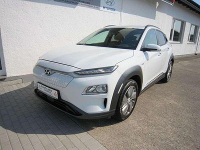 Chalk white Gebraucht 2020 Hyundai Kona Advantage SUV | 16.990 € (Fairer Preis)