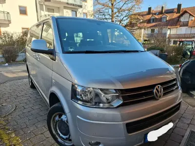 Gebraucht VW Multivan Comfortline 179 PS (131 kW) 2014 Silber Van / Kleinbus