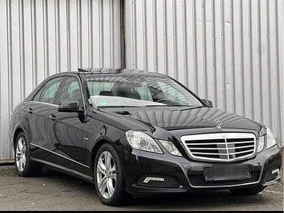 Gebraucht Mercedes E350 292 PS (214 kW) 2010 Schwarz Limousine