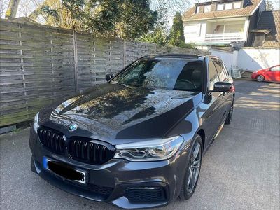 Gebraucht BMW 520 M Sport 190 PS (139 kW) 2017 Grau Kombi