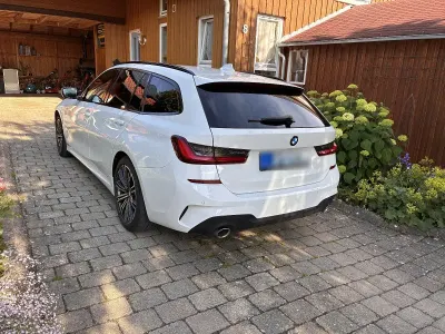 Gebraucht BMW 330 M Sport 286 PS (210 kW) 2022 Weiß Kombi