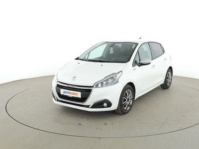 Gebraucht Peugeot 208 Signature Sky 2019 Weiß Kleinwagen